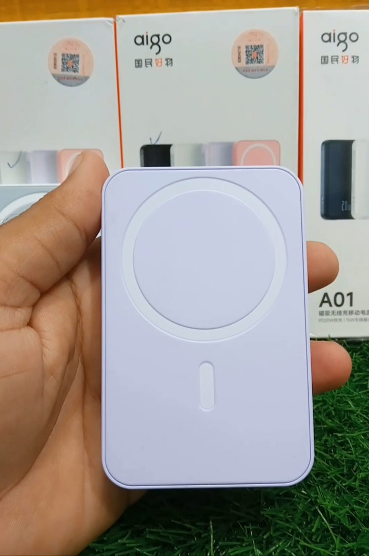 aigo 10000mAh MagSafe power bank in elegant purple color variant - M F Chargers