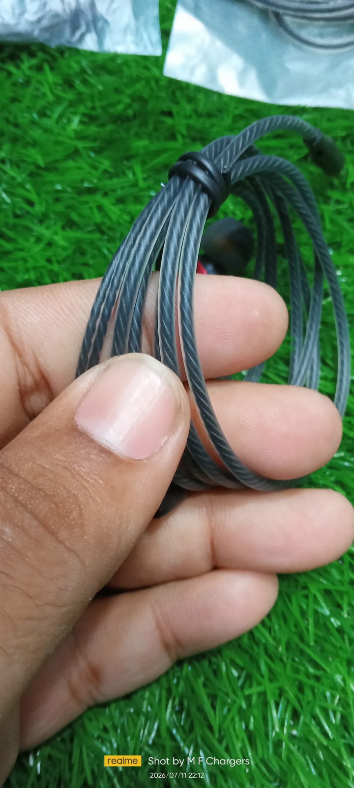 ​Protronic i120 heavy duty tangle free spiral design cable close up by M F Chargers