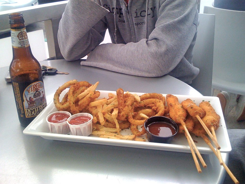Onion Rings (8)