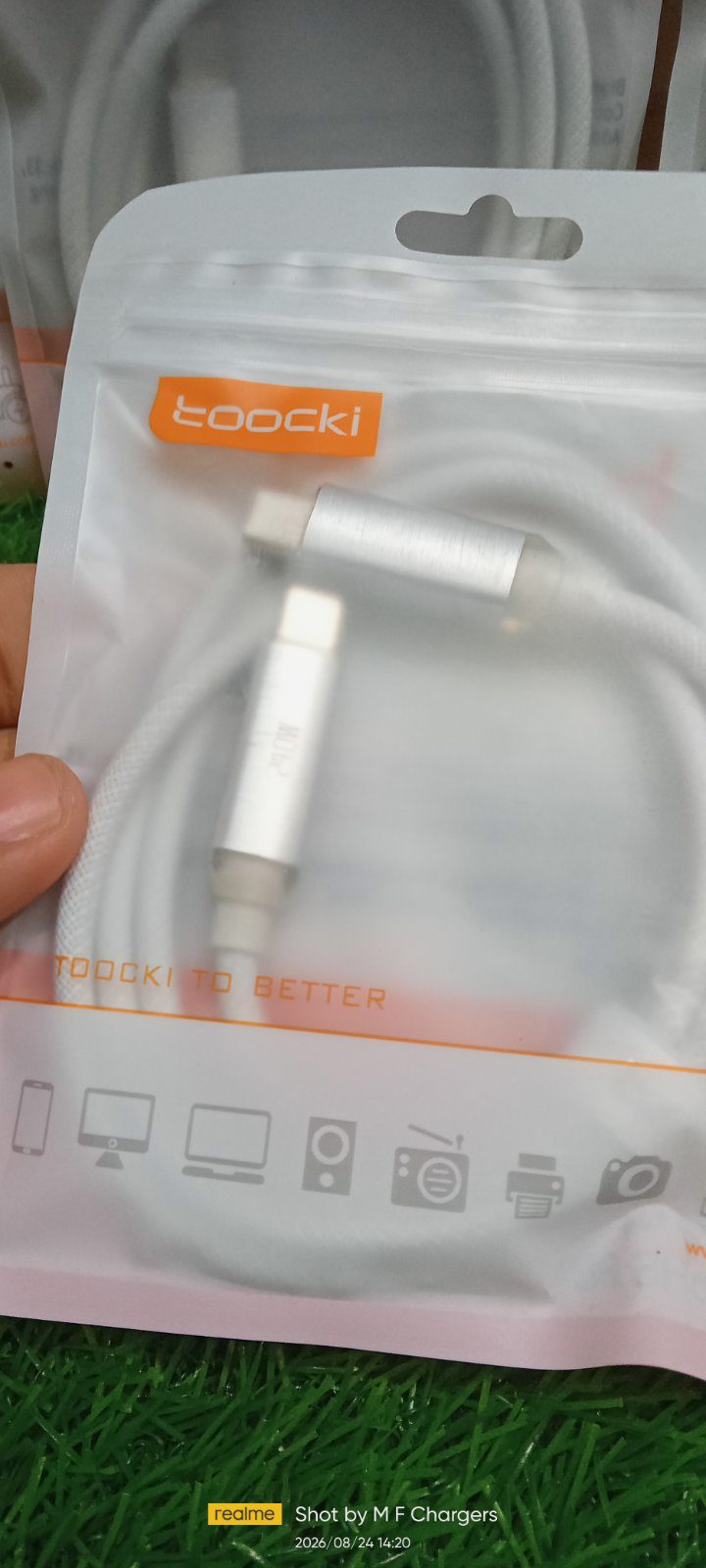 Toocki Type-C Fast Charging Cable Connectors Close-up - M F Chargers