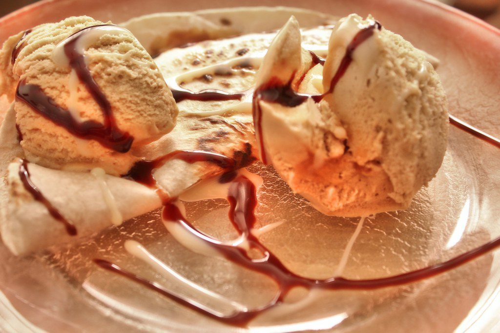Vanilla Ice Cream Scoop