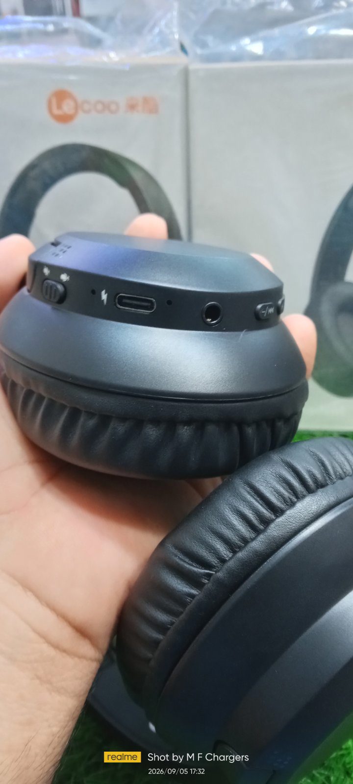 LeCoo ES209 Wireless Headphones Price in Pakistan | M F Chargers