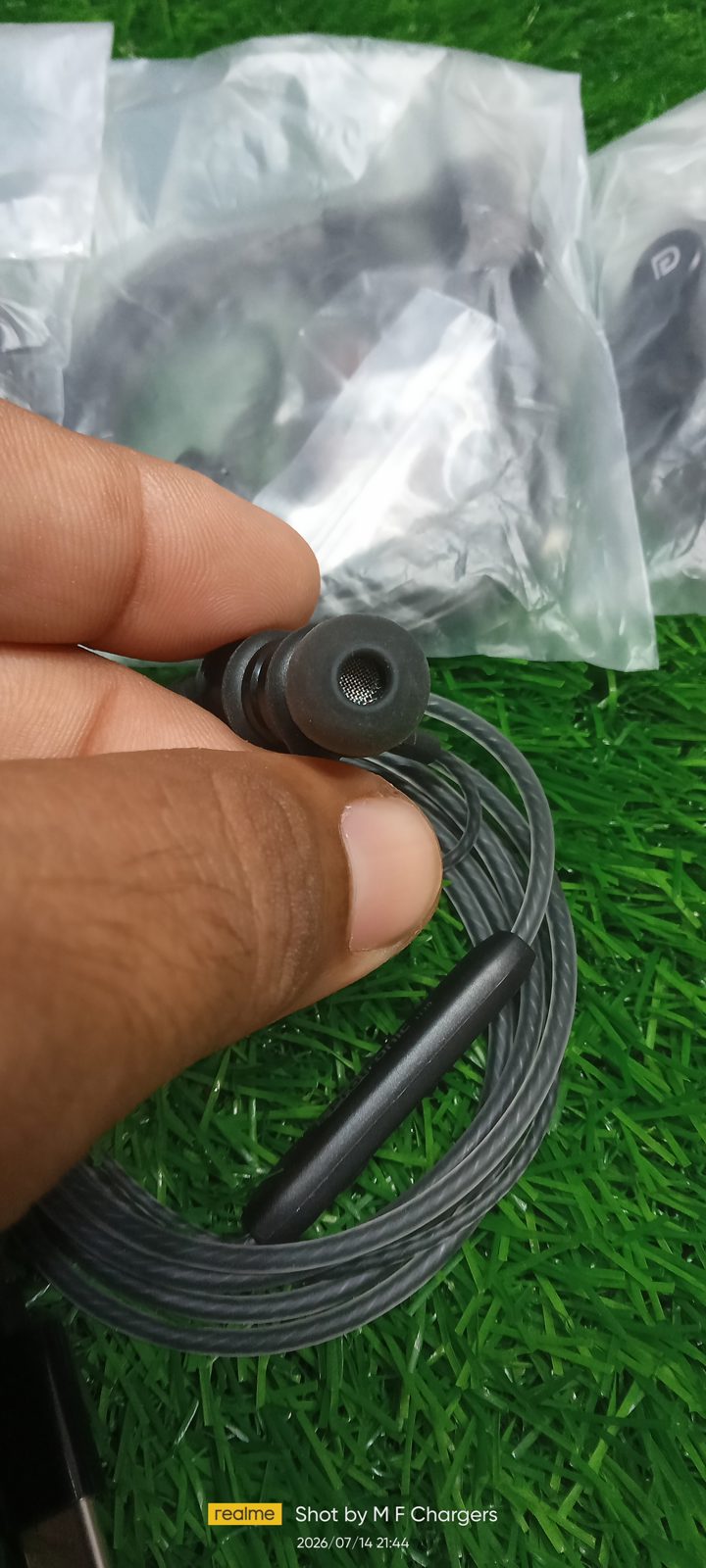 Protronic Magnet Type-C handsfree magnetic earbuds design - M F Chargers