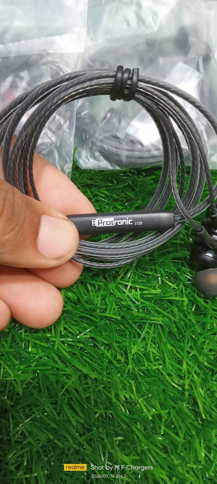 Protronic Magnet Type-C handsfree mic and volume control button - M F Chargers