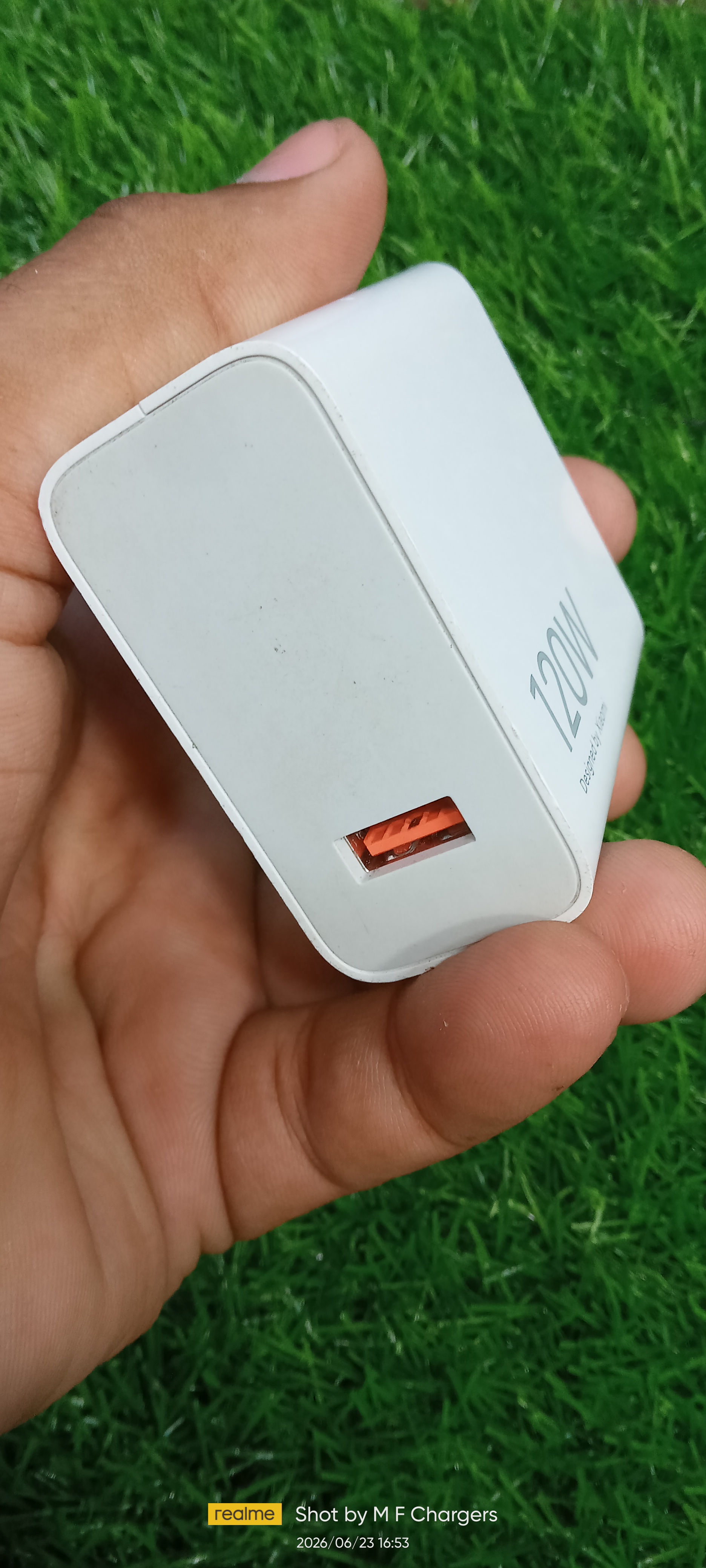 Xiaomi 120W fast charger USB port detail - High-quality original accessory from M F Chargers