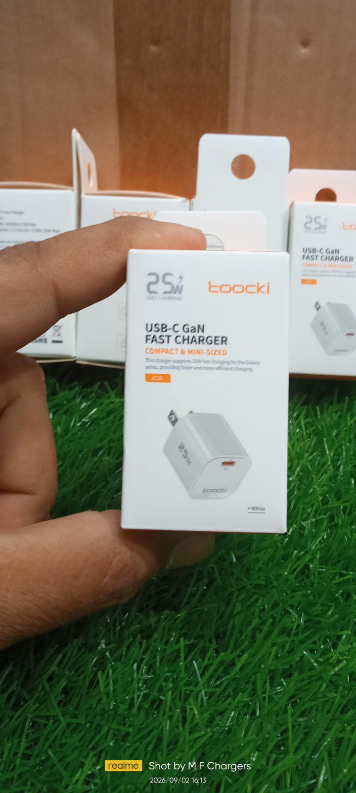 Toocki 25W GaN Fast Charger | M F Chargers Karachi