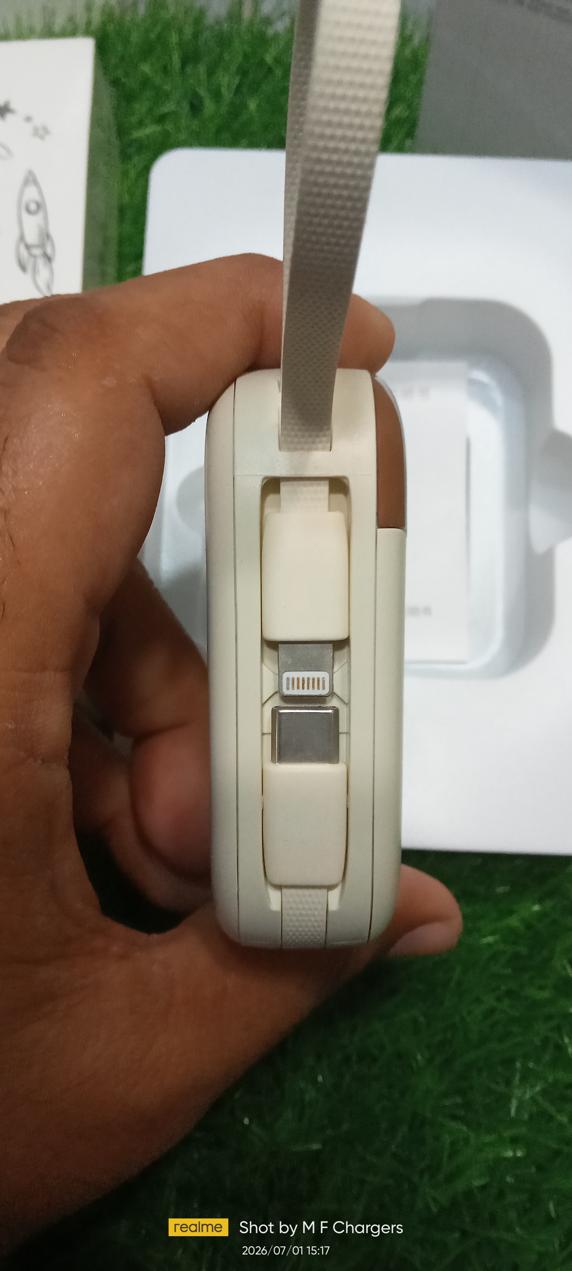 Line Friends 10000mAh Power Bank with Built-in Cables